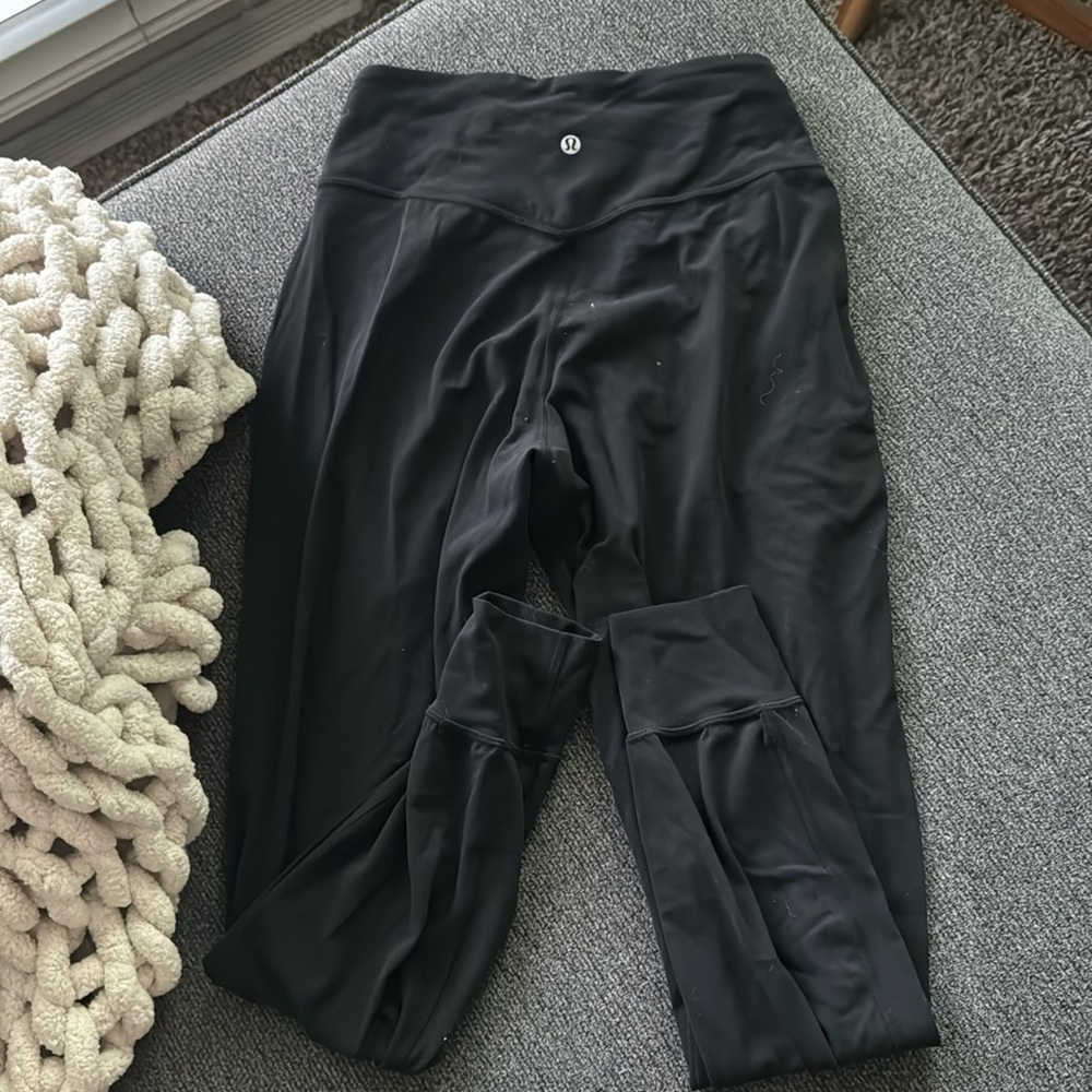 lululemon align joggers; size 6